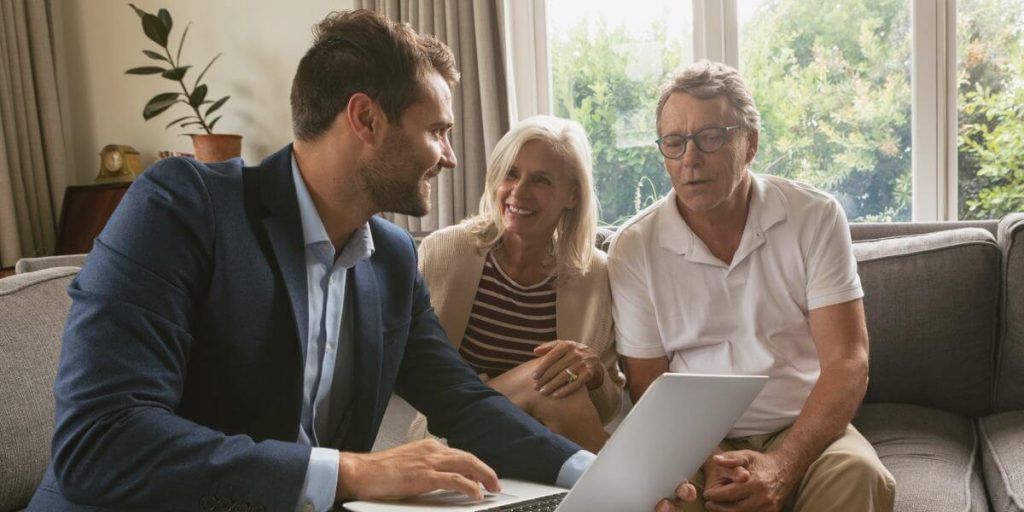 Entenda as diferenças entre Assessor e consultor de investimentos